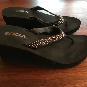 Rhinestone Embellished Bridal FlipFlop Black sz 6